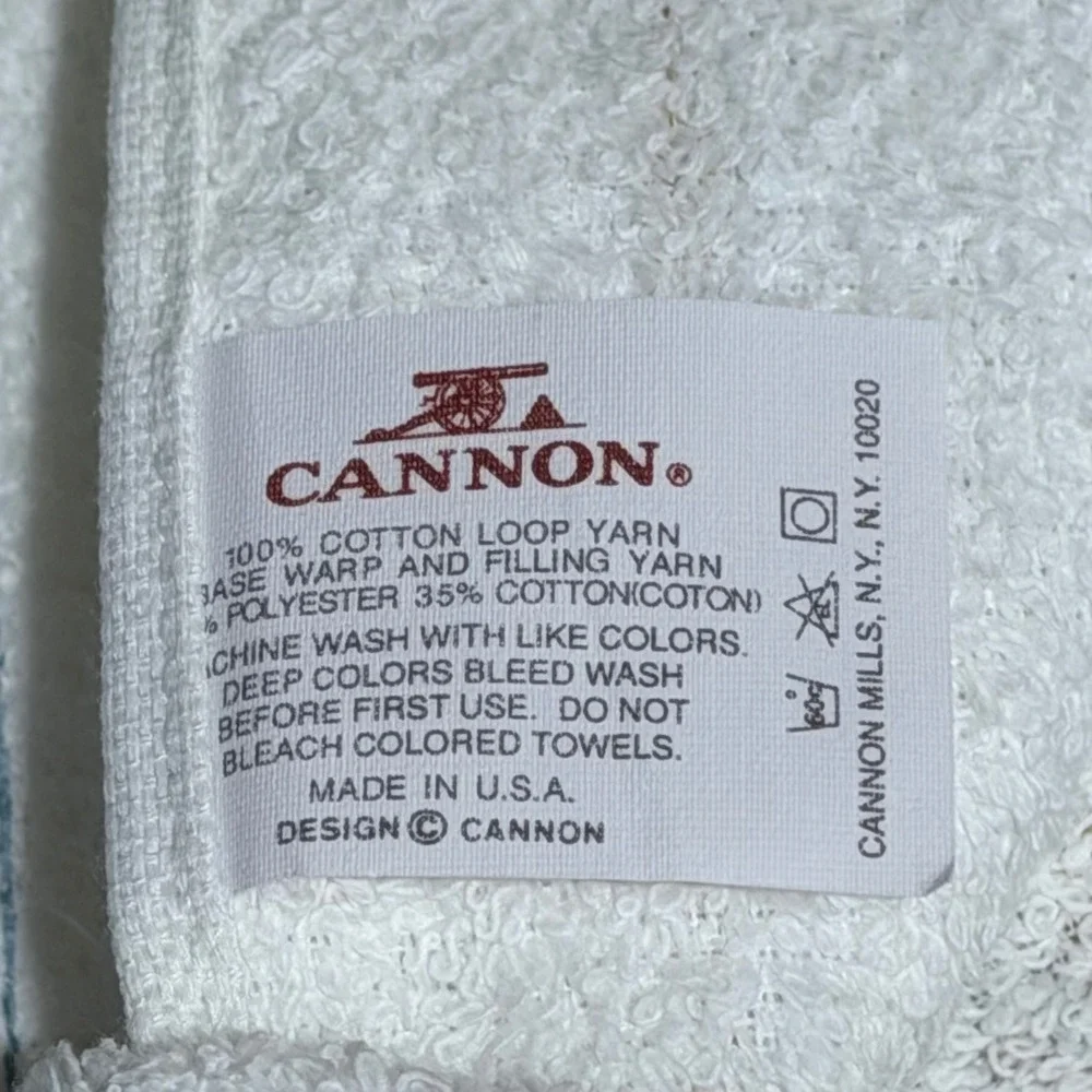 Vintage Cannon Hand Towel Set Cat Bear Enchanted Cottage Fringed USA New Tags